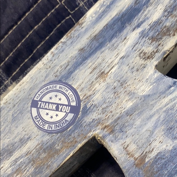 Letter R decor - Picture 3 of 5